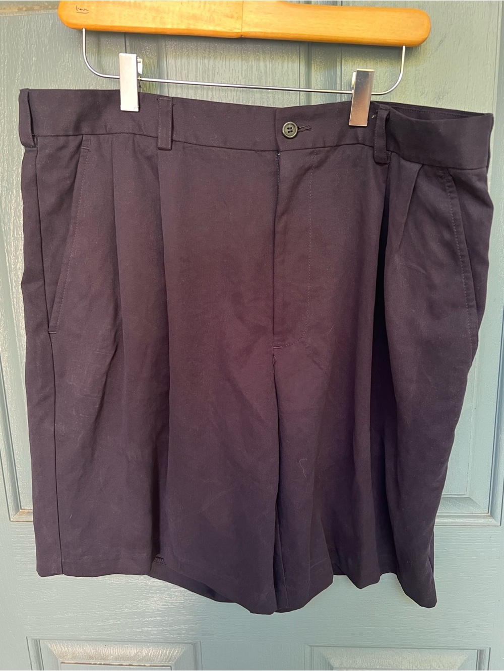 Men's Black Izod Golf Pleated Shorts
